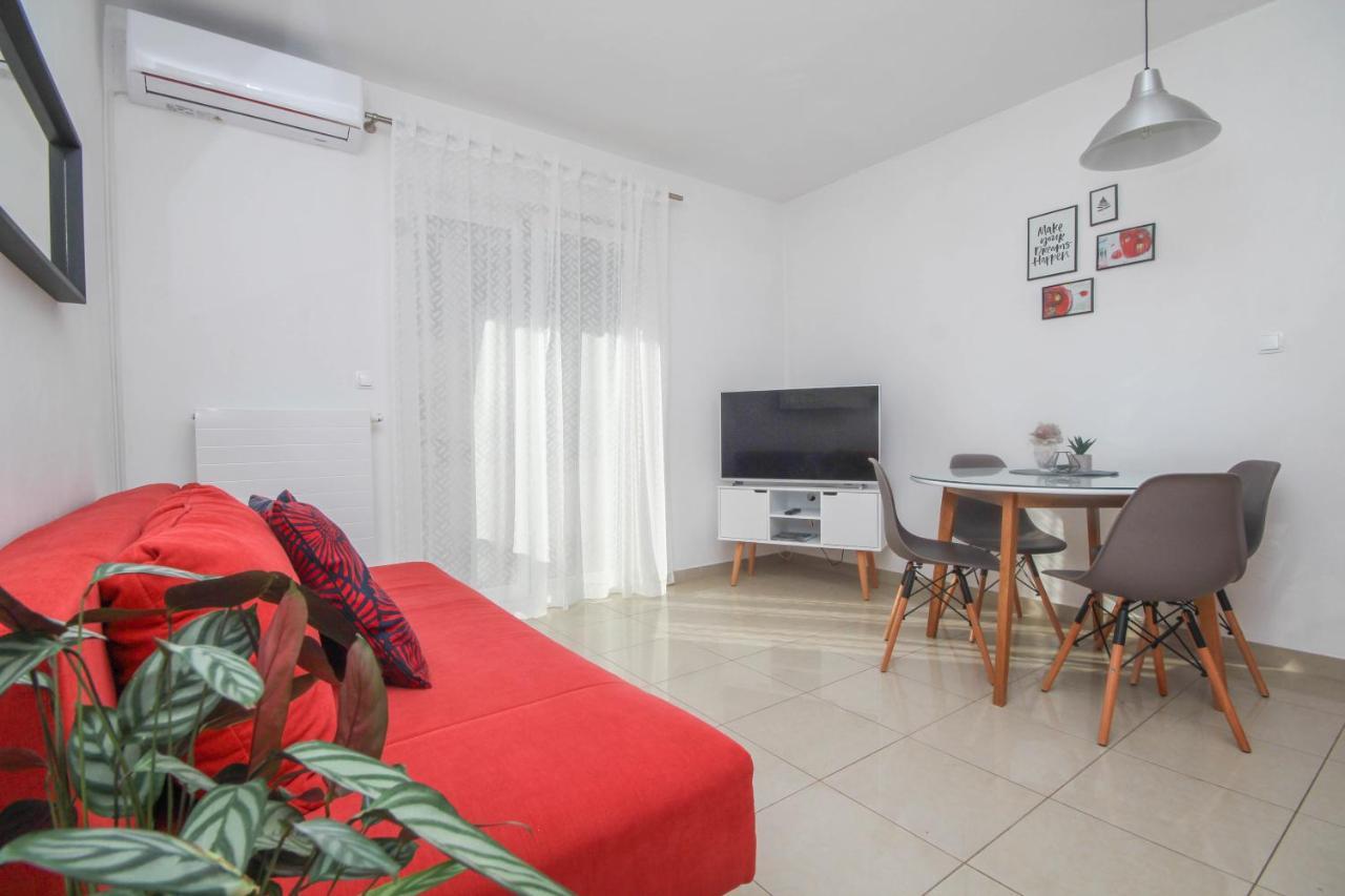 Family Petrov Apartments Vodice Bagian luar foto