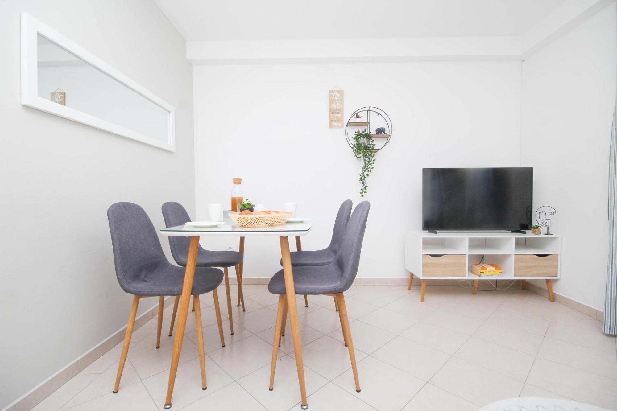 Family Petrov Apartments Vodice Ruang foto