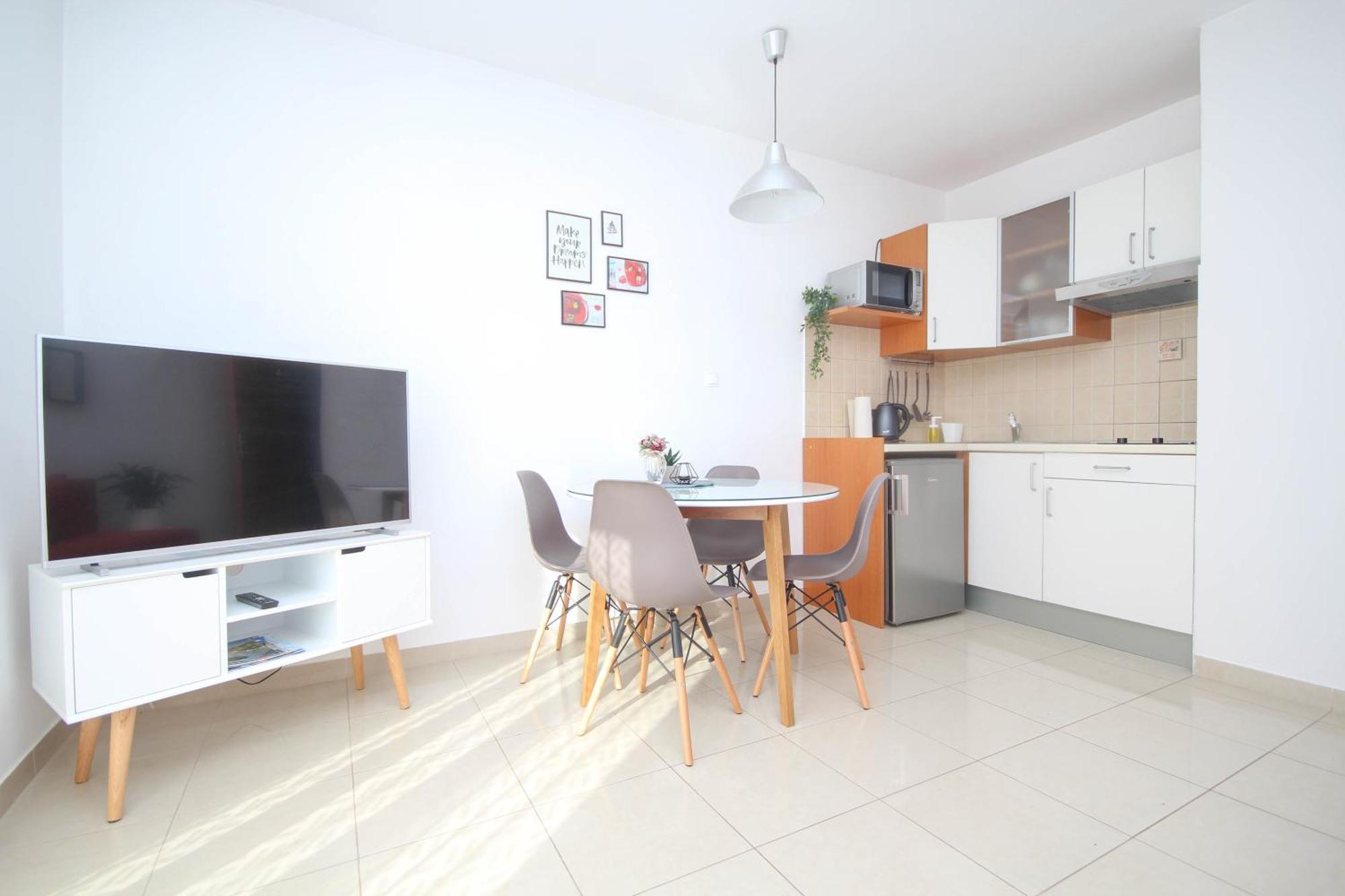 Family Petrov Apartments Vodice Ruang foto